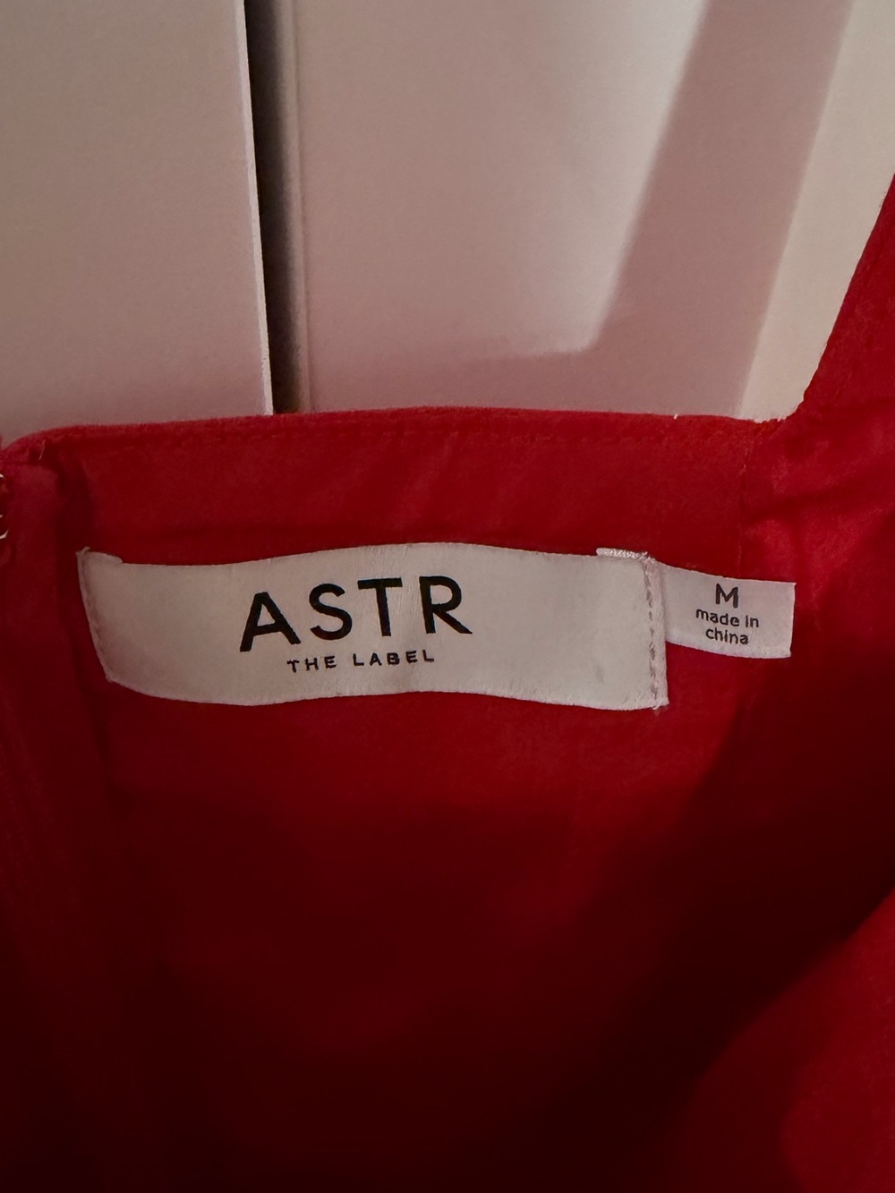 RED ASTR DRESS - Picture 4 of 4